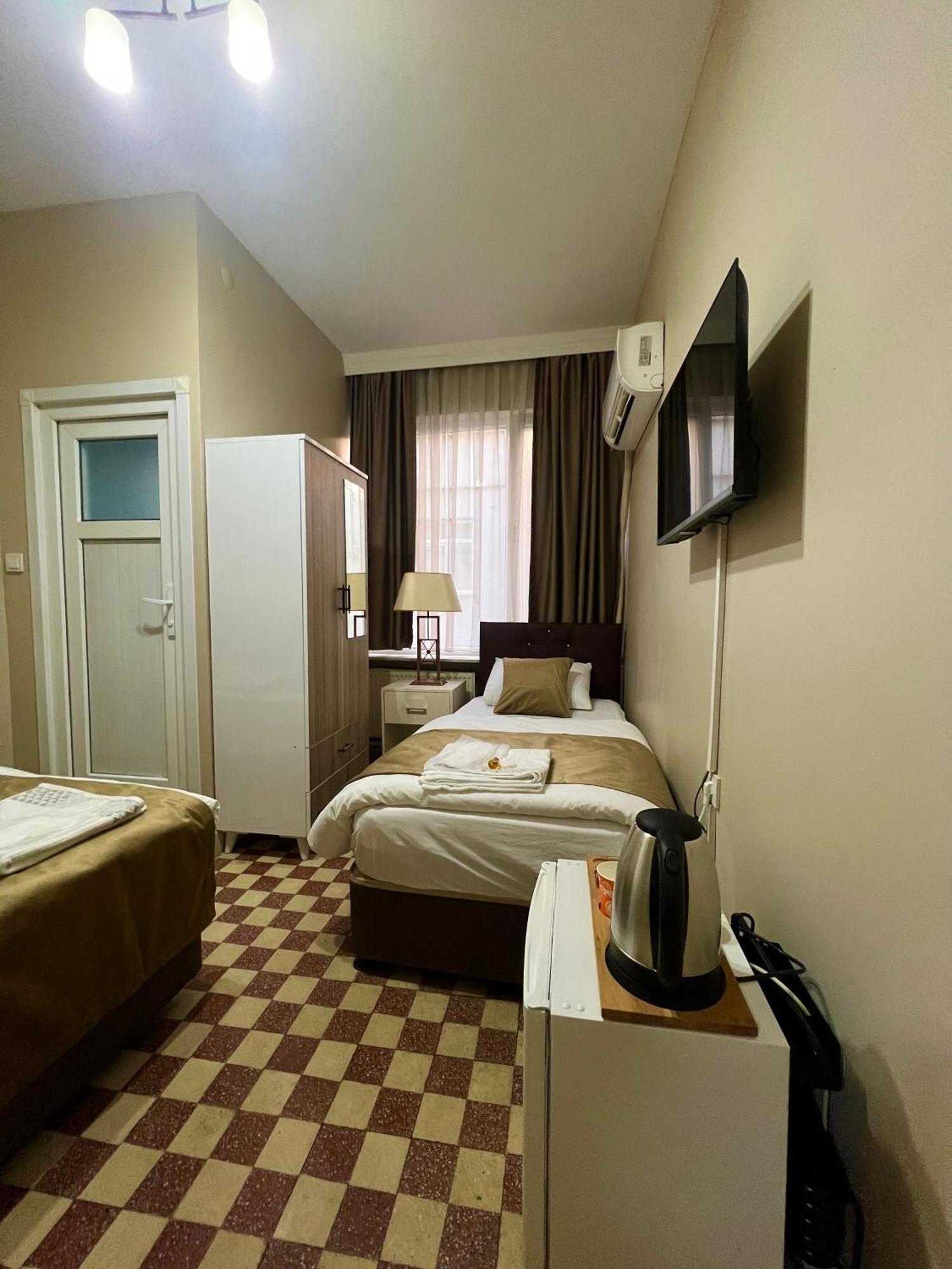 Findik Palas Otel Istanbul Exteriör bild