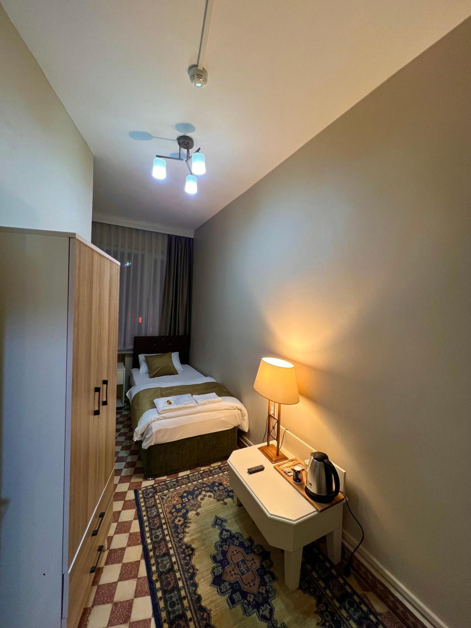 Findik Palas Otel Istanbul Exteriör bild